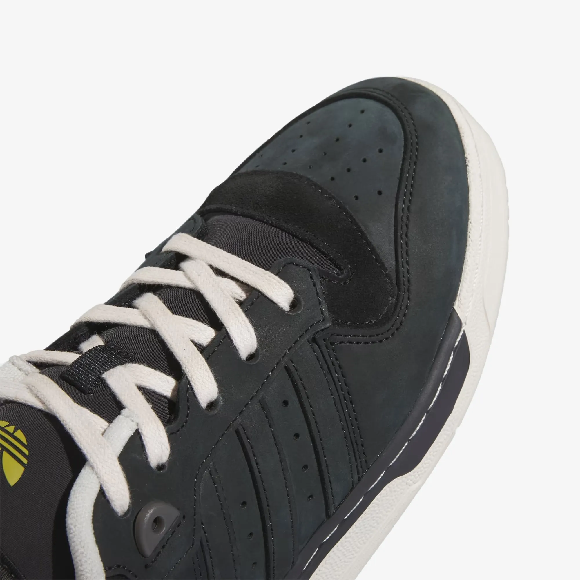 Adidas Originals | RIVALRY 86 LOW 003  { CORE BLACK/TALC/OLIVE