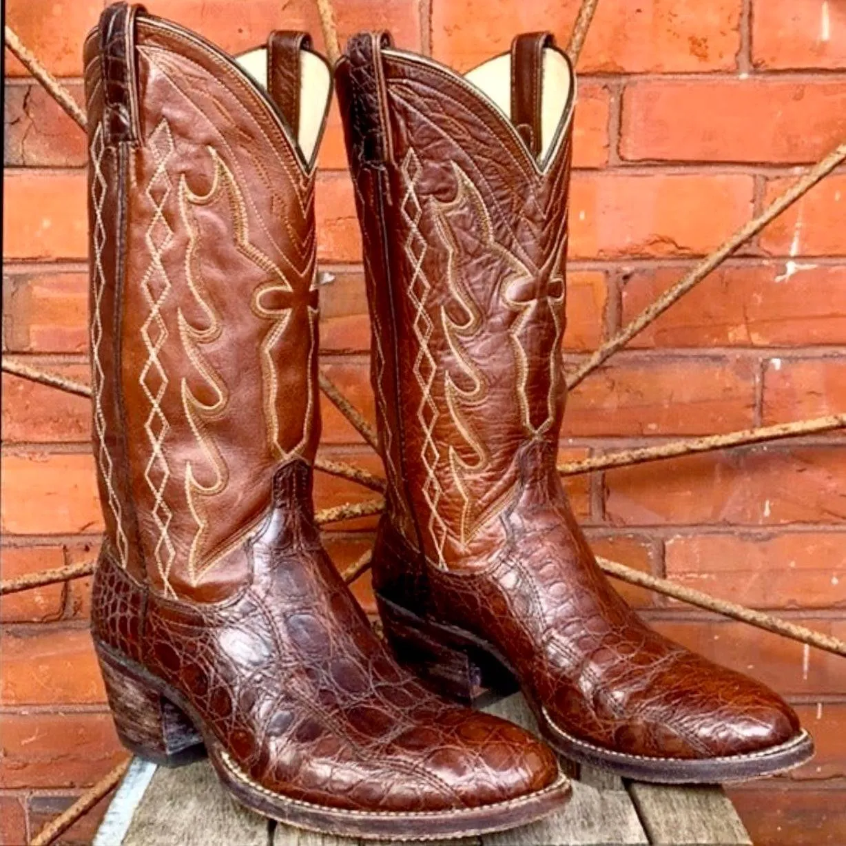 DAN POST Vintage Crocodile Exotic Brown Cowboy Cowgirl Western Boots