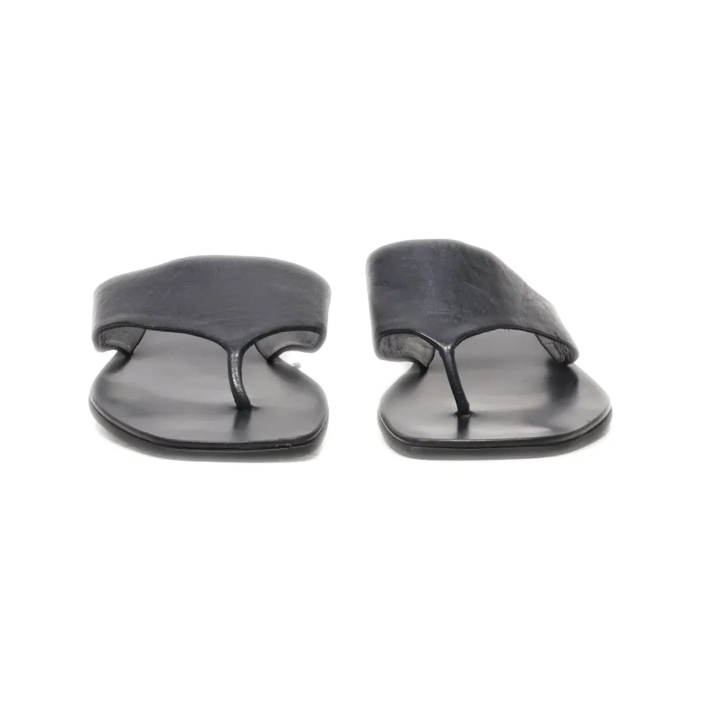 Everlane Flat Sandals Leather Black Colour For Women