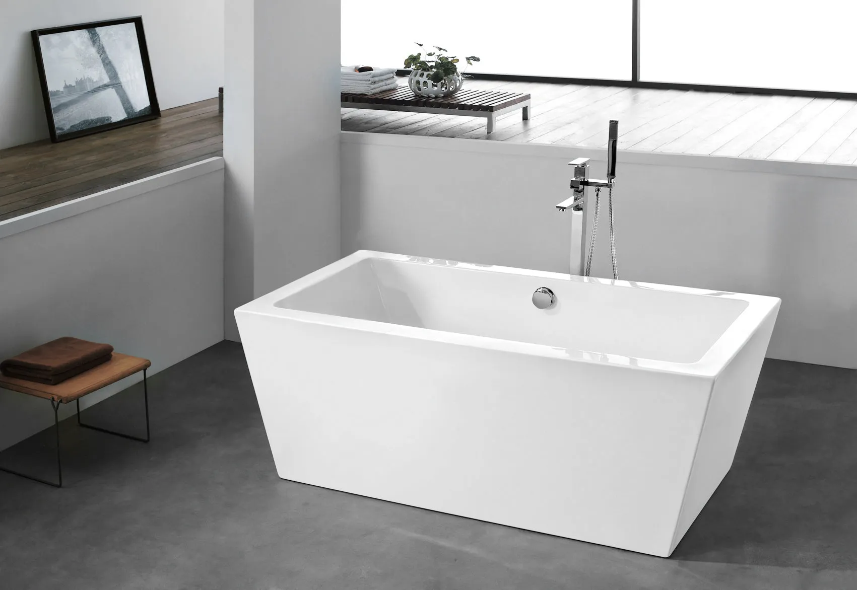 Freestanding Acrylic Soaking Tub XA-105