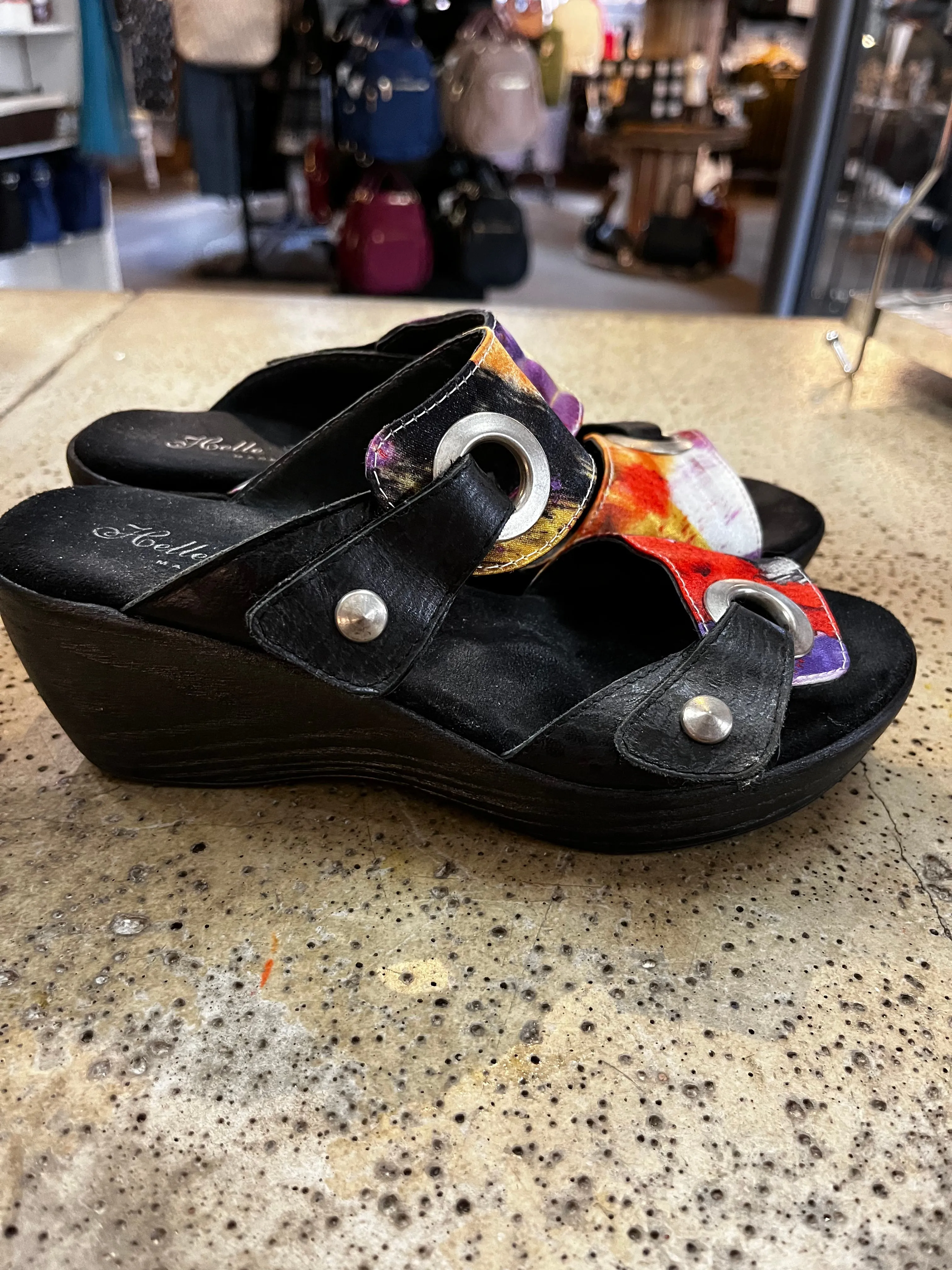 Helle Comfort Wedge Sandals (Size 5)