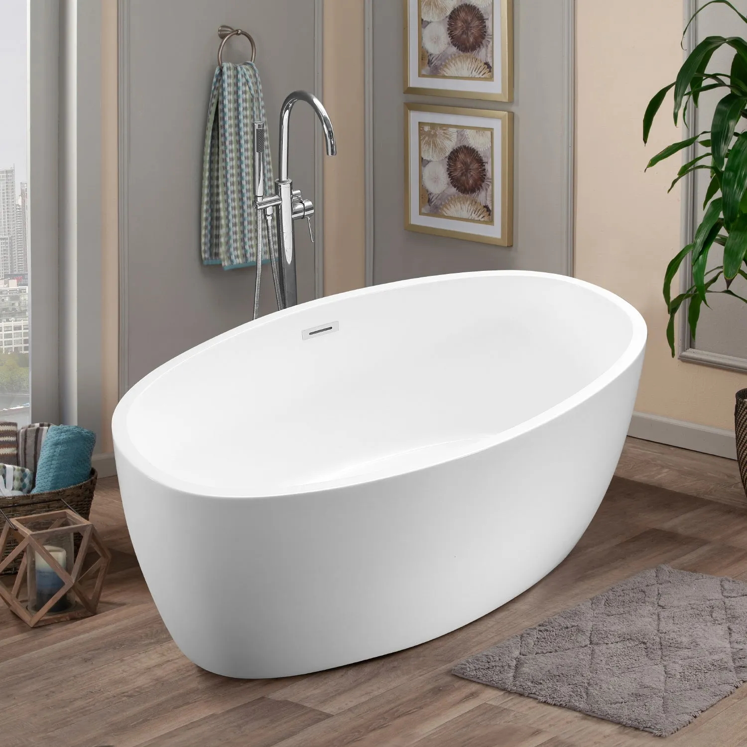 Jolie Freestanding Soaking Acrylic Bathtub