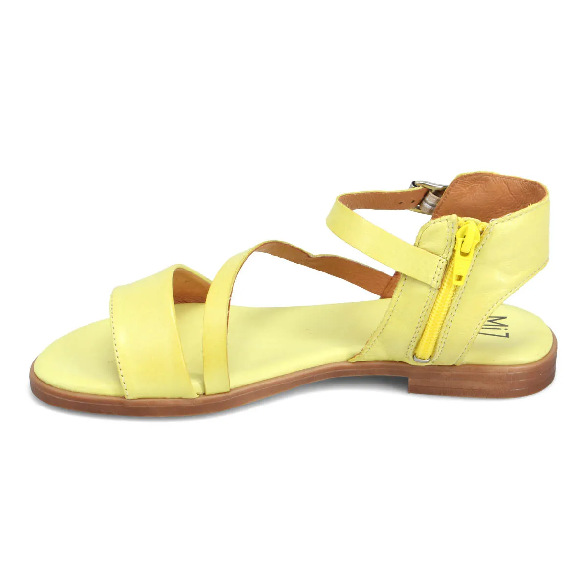 Landyn Sandal