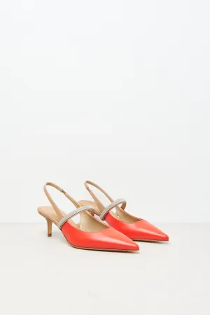 Low heel pumps in genuine leather