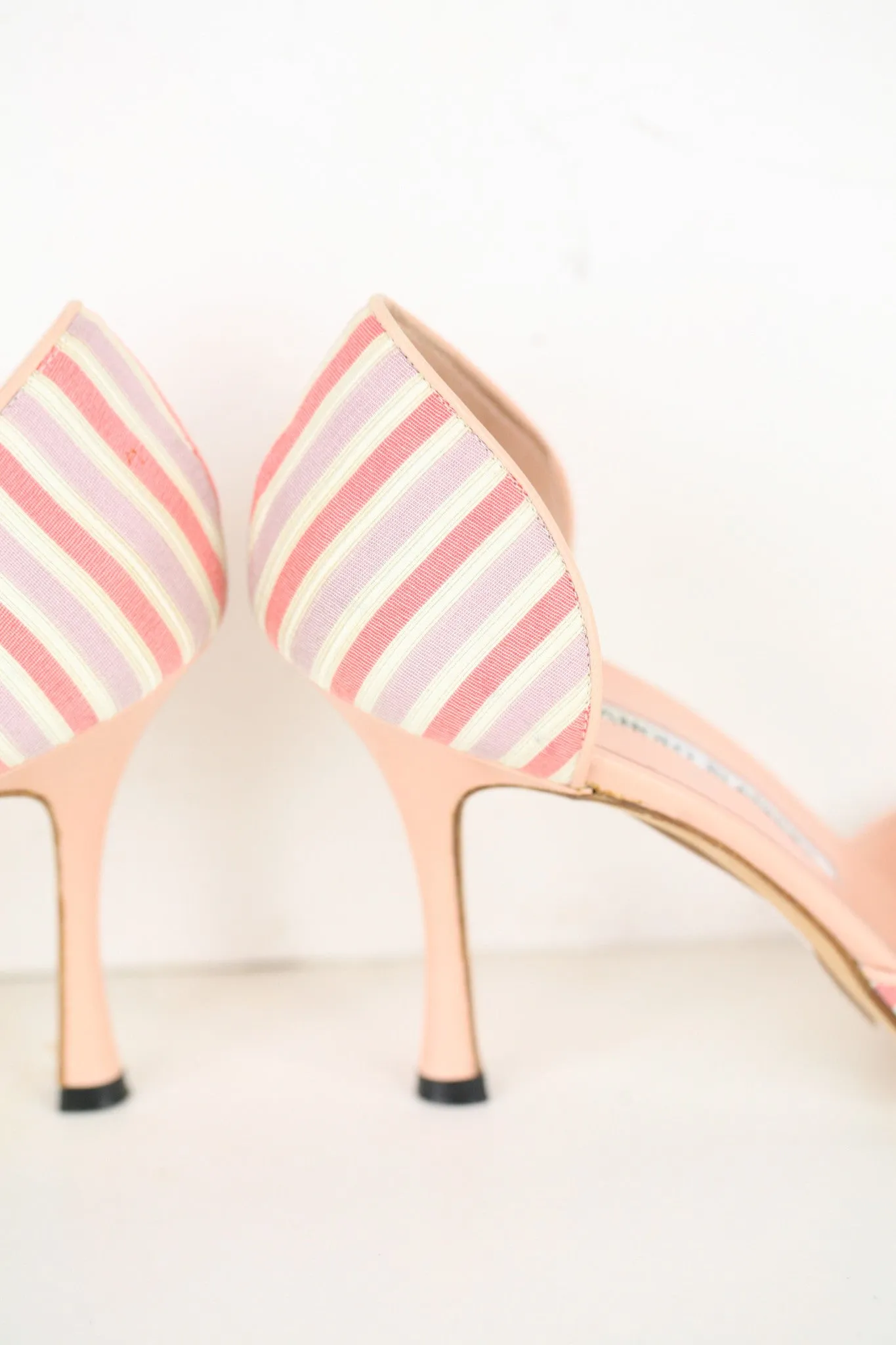 Manolo Blahnik Pink Peep Toe Pumps (37.5)