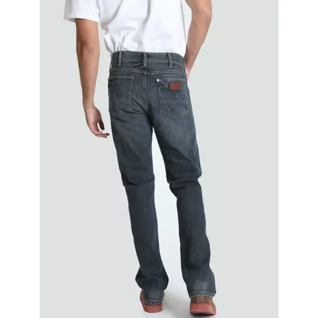 MEN'S WRANGLER RETRO® SLIM FIT STRAIGHT LEG JEAN IN JEROME