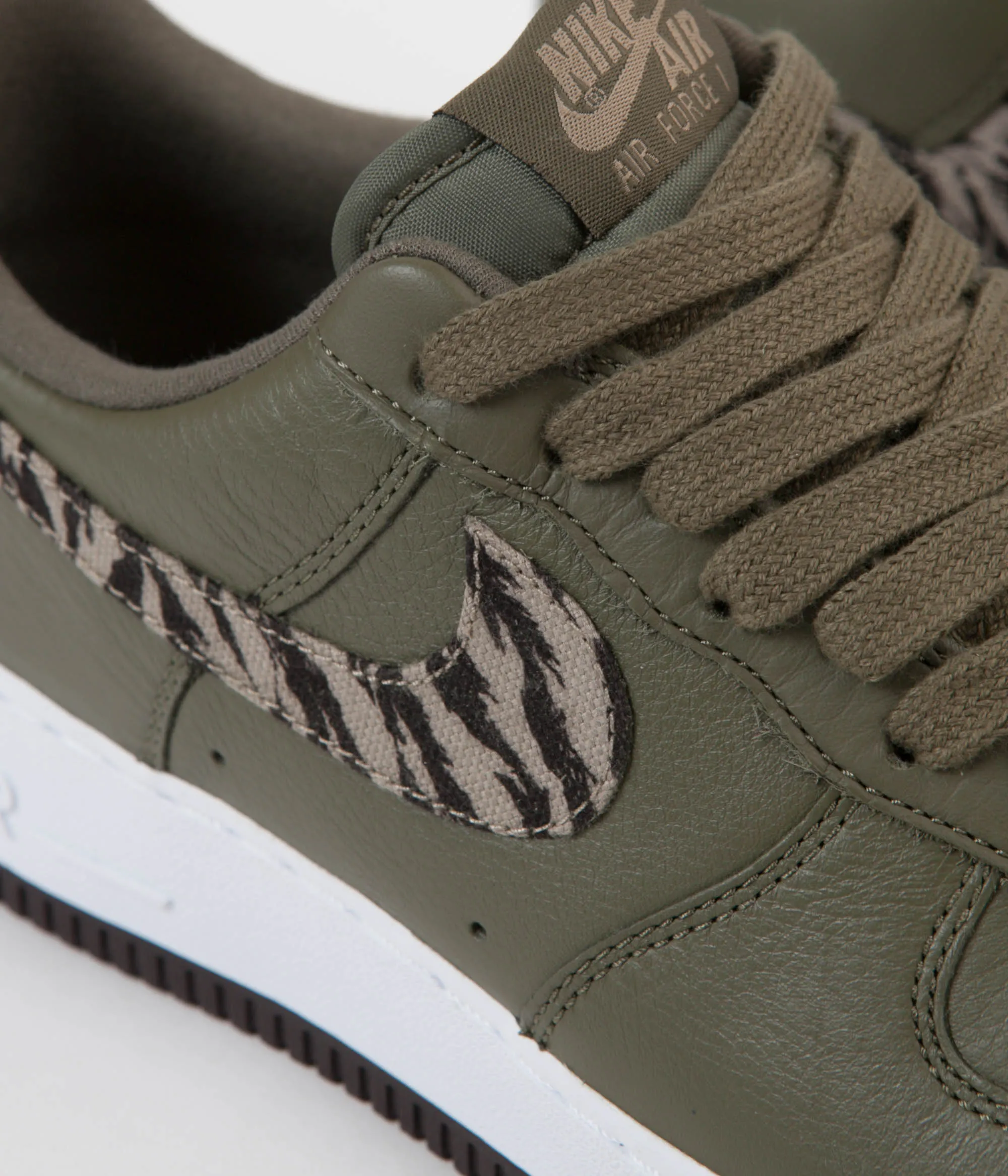 Nike Air Force 1 Premium AOP Shoes - Medium Olive / Khaki - Velvet Brown - White