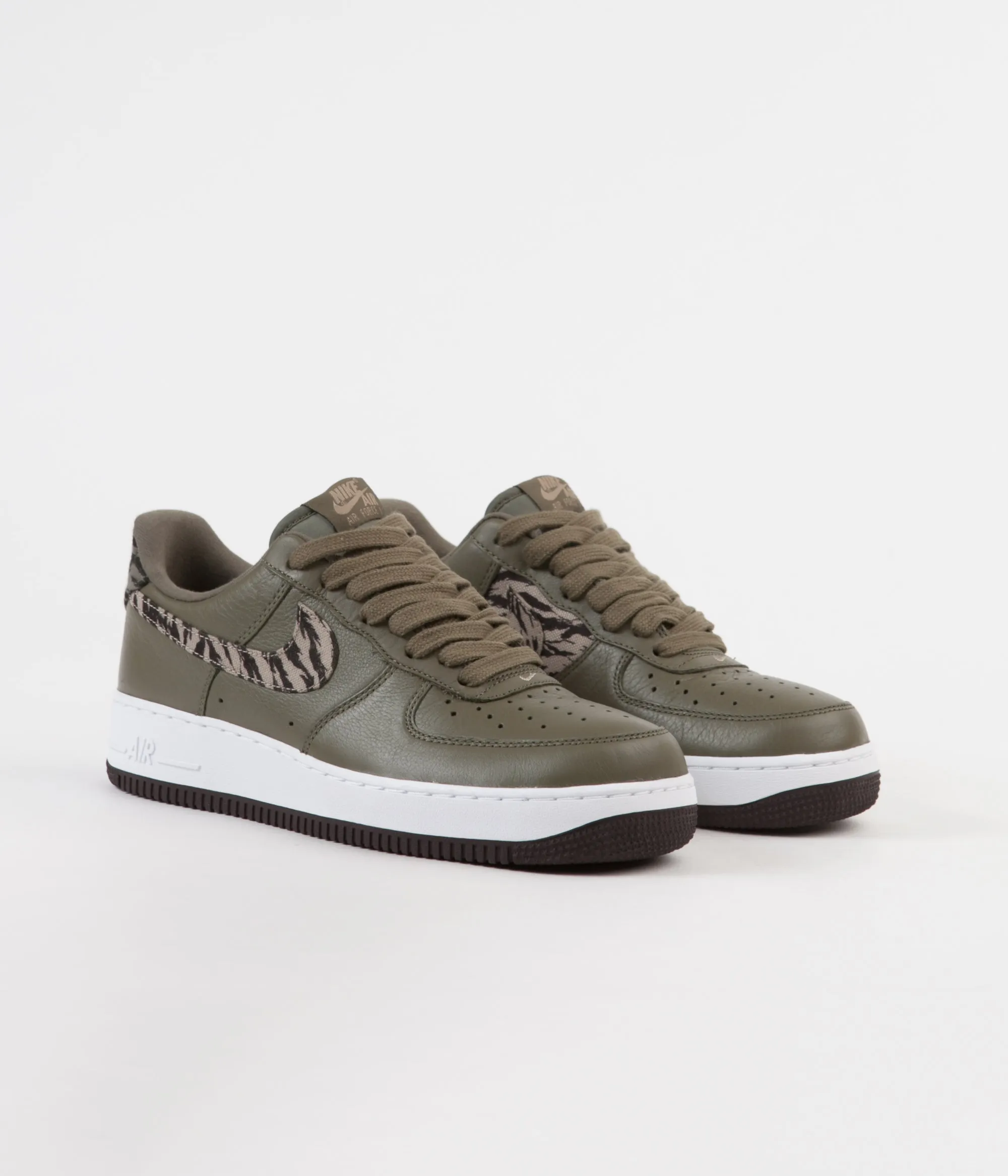 Nike Air Force 1 Premium AOP Shoes - Medium Olive / Khaki - Velvet Brown - White