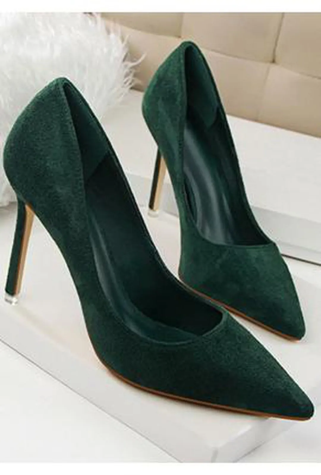 OLIVIA - SUEDE PUMPS HEELS