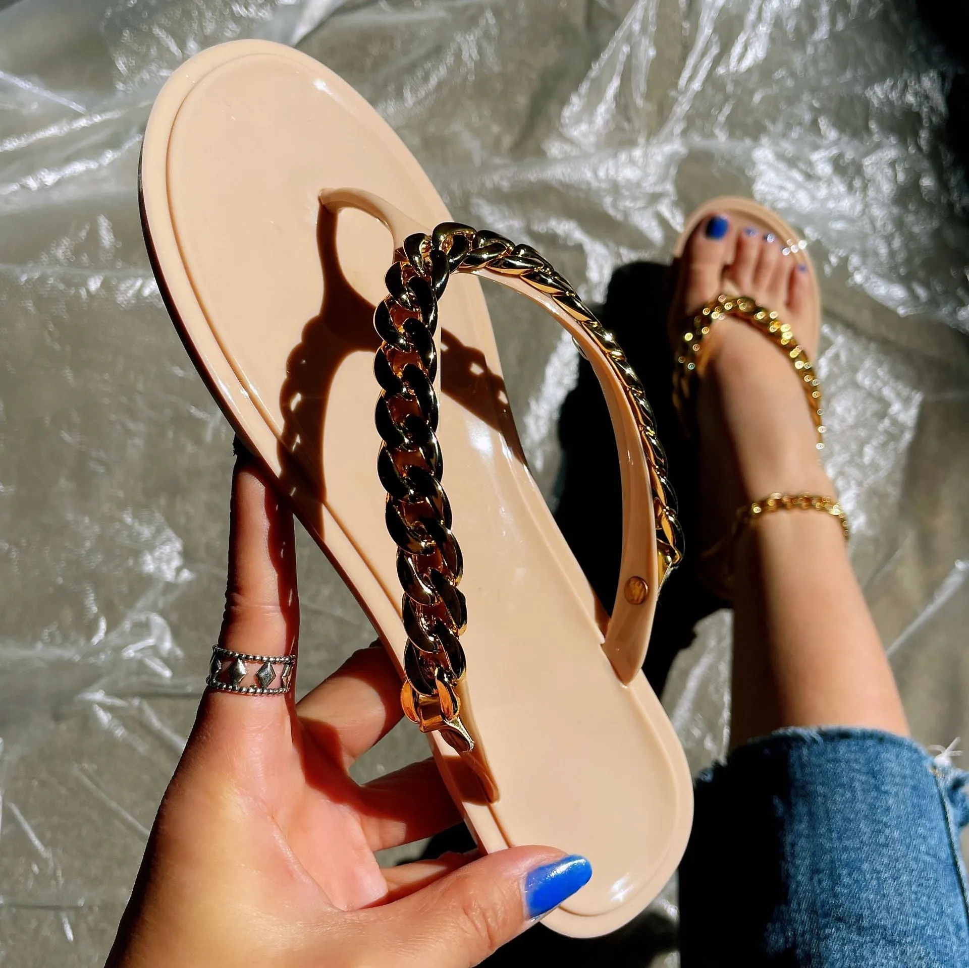 Women chain decor summer beach flip flop jelly sandals